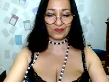 Ginaoneon  live sex cam