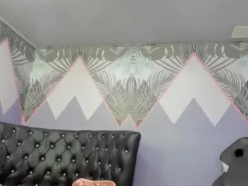 Kendal_busgter  live sex cam