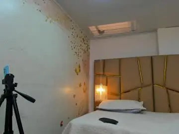 Kendal_busgter  live sex cam