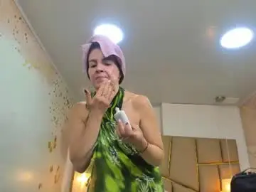 Kendal_busgter  live sex cam