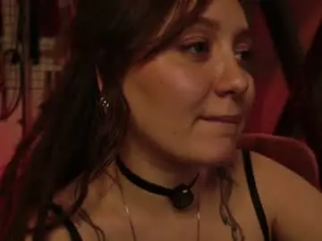 Koracrosbie  live sex cam