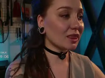 Koracrosbie  live sex cam