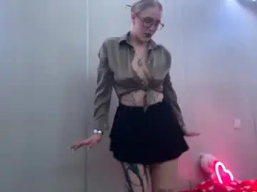 Linacult  live sex cam