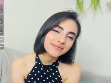 Lunar_lori  live sex cam