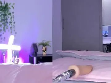 Nicolle_saenzz  live sex cam