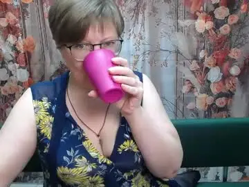 Radachudna  live sex cam