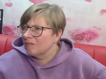 Radachudna  live sex cam