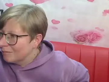 Radachudna  live sex cam