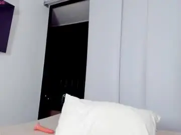 Tessa_evanss  live sex cam