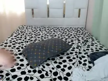 Urasian_kiesha  live sex cam