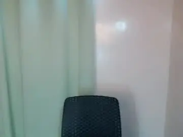 Urasian_kiesha  live sex cam