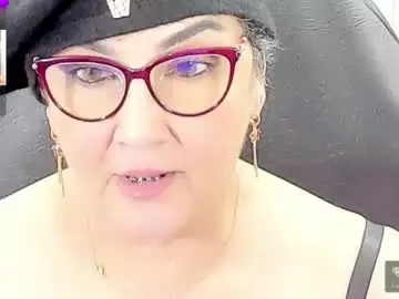 Cataleya_mom_  live sex cam