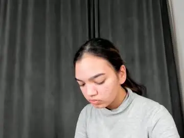 Charitybergeaux  live sex cam