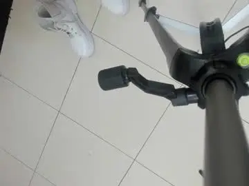 Cleoarmy01  live sex cam