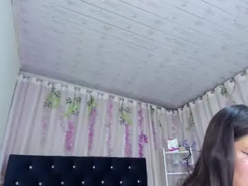 Hannamour  live sex cam