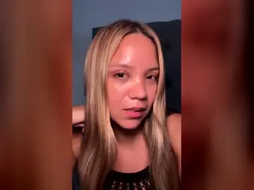 Kesma_hot  live sex cam