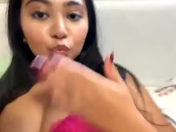 Lexymexy22  live sex cam