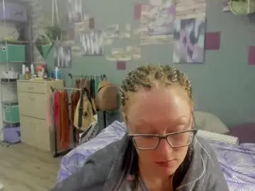 Lucky_licky20  live sex cam