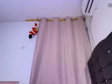 Mia_depp  live sex cam