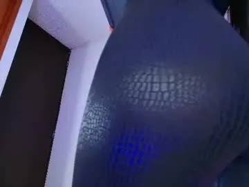 Mia_depp  live sex cam