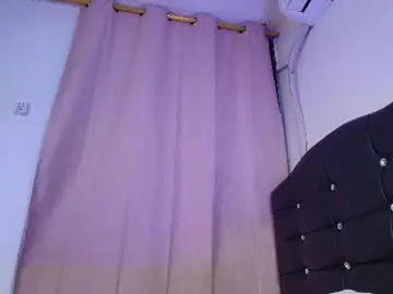 Mia_depp  live sex cam