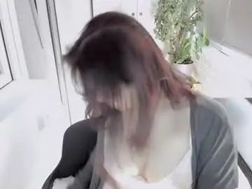 Mikasssu  live sex cam