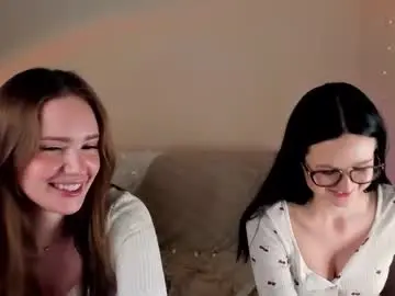 Mish_ka3  live sex cam