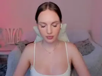 Mish_ka3  live sex cam