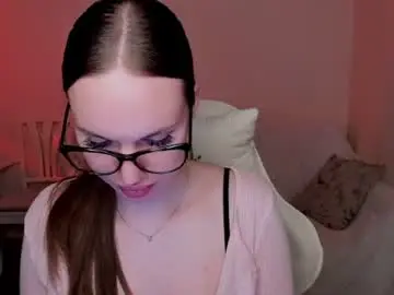 Mish_ka3  live sex cam