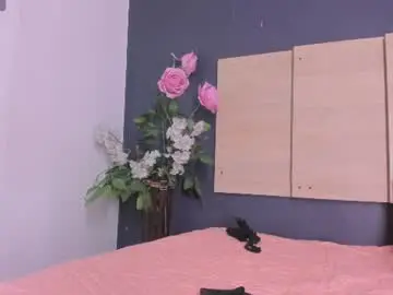 Prisilarivas_  live sex cam
