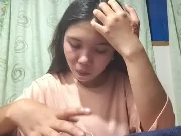 Sarahcyganiewicz  live sex cam