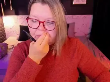 Shannonshine  live sex cam