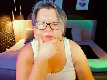 Shannonshine  live sex cam