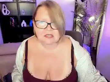 Shannonshine  live sex cam
