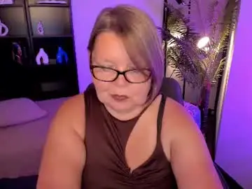 Shannonshine  live sex cam