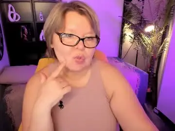 Shannonshine  live sex cam