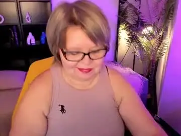 Shannonshine  live sex cam