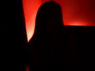 The_girl_in_the_street  live sex cam