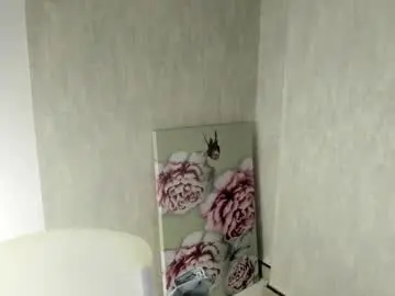 Victoriarousee  live sex cam