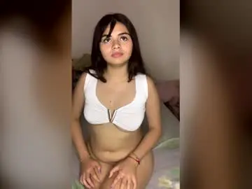 Yazmincita1807  live sex cam