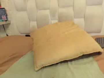 Adaporter  live sex cam