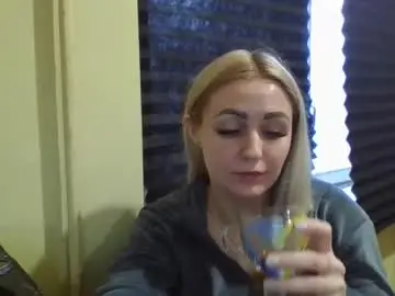 Analqueen2024  live sex cam