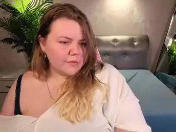 Asmi_hamilton  live sex cam