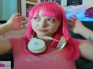 Beg4itbaby  live sex cam