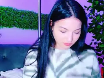 Cuteness__girl  live sex cam