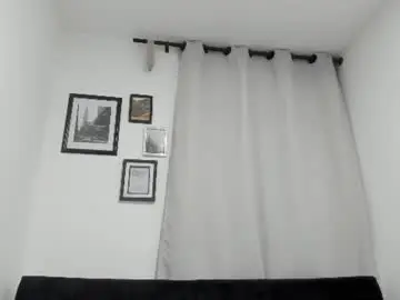 Dahiaan_  live sex cam