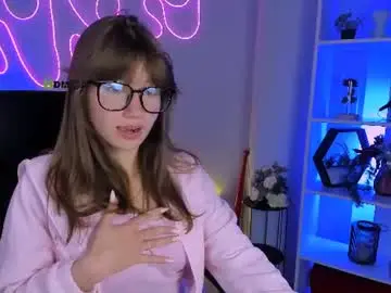 Elani_vii  live sex cam