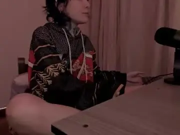 Greenwine_gh  live sex cam