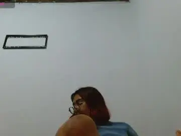Lucyheart_  live sex cam