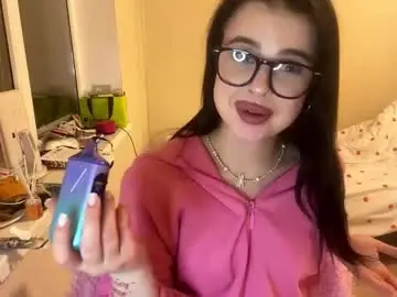 Mitziemeinhard  live sex cam